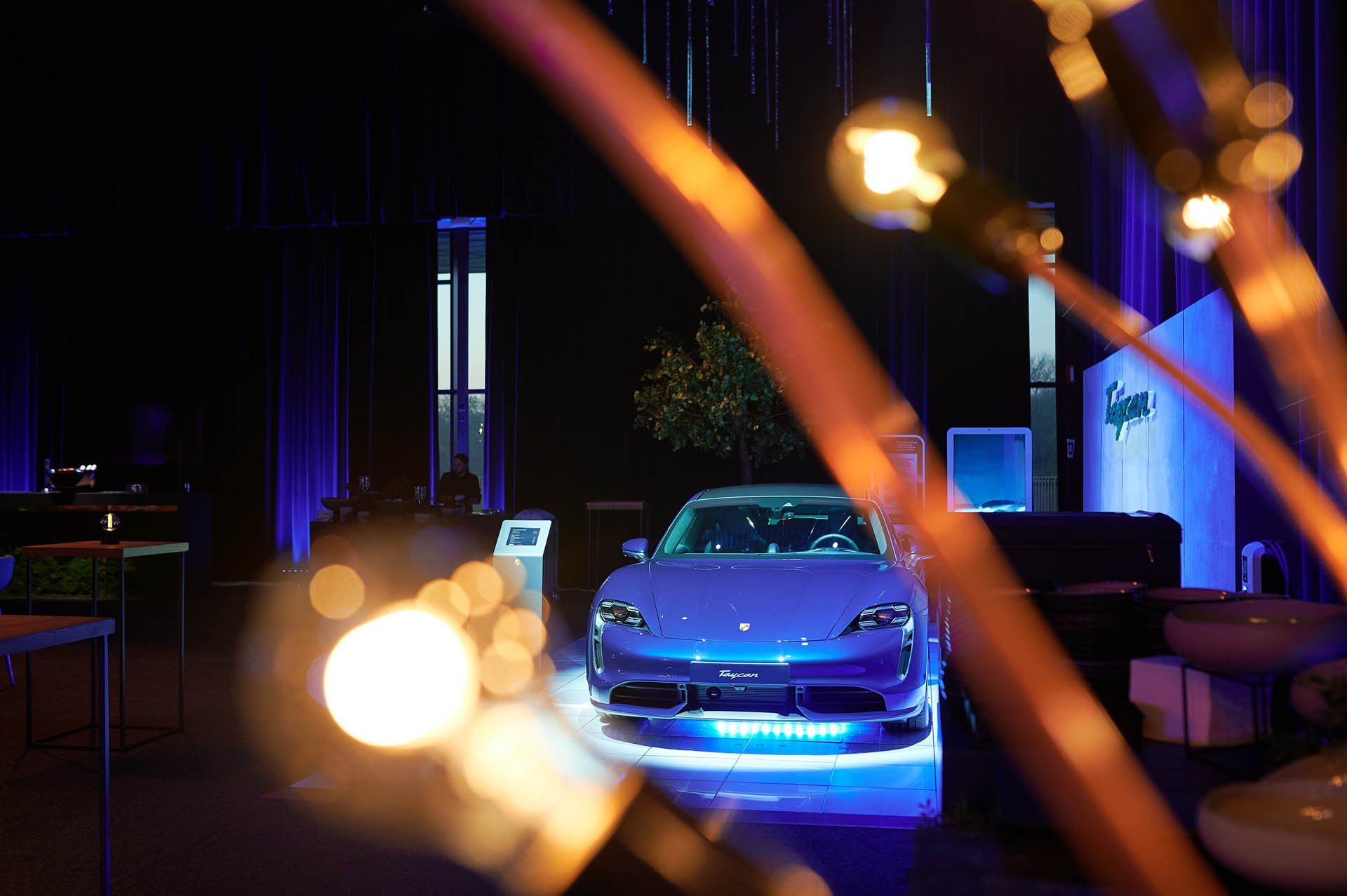 Taycan - Porsche Centre Brussels by Equation